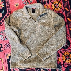 THE NORTH FACE PULLOVER